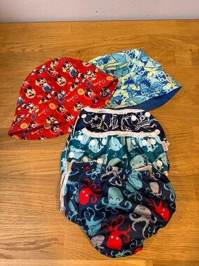 💚 5 for $15/ bundle of baby swim diapers and sun hat